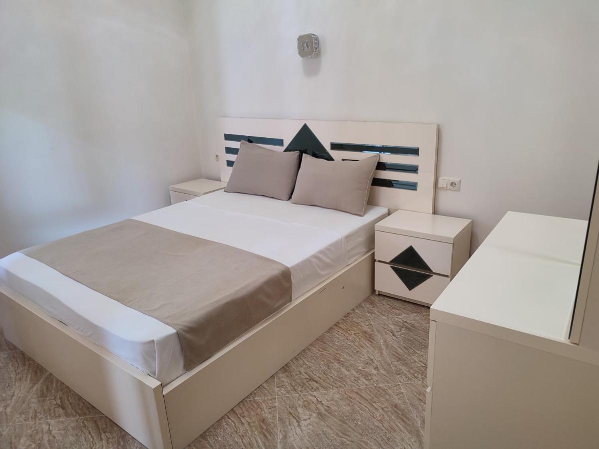 G&L Apartments Tbilisi Eksteriør billede